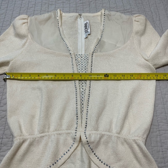 St. John By Marie Gray Knit Cream Cardigan Women’s Size 6 - Picture 5 of 10